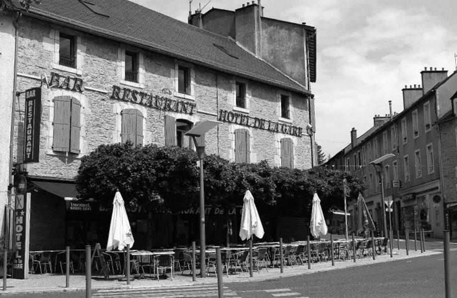 Hotel De La Gare Severac-d'Aveyron Exterior foto