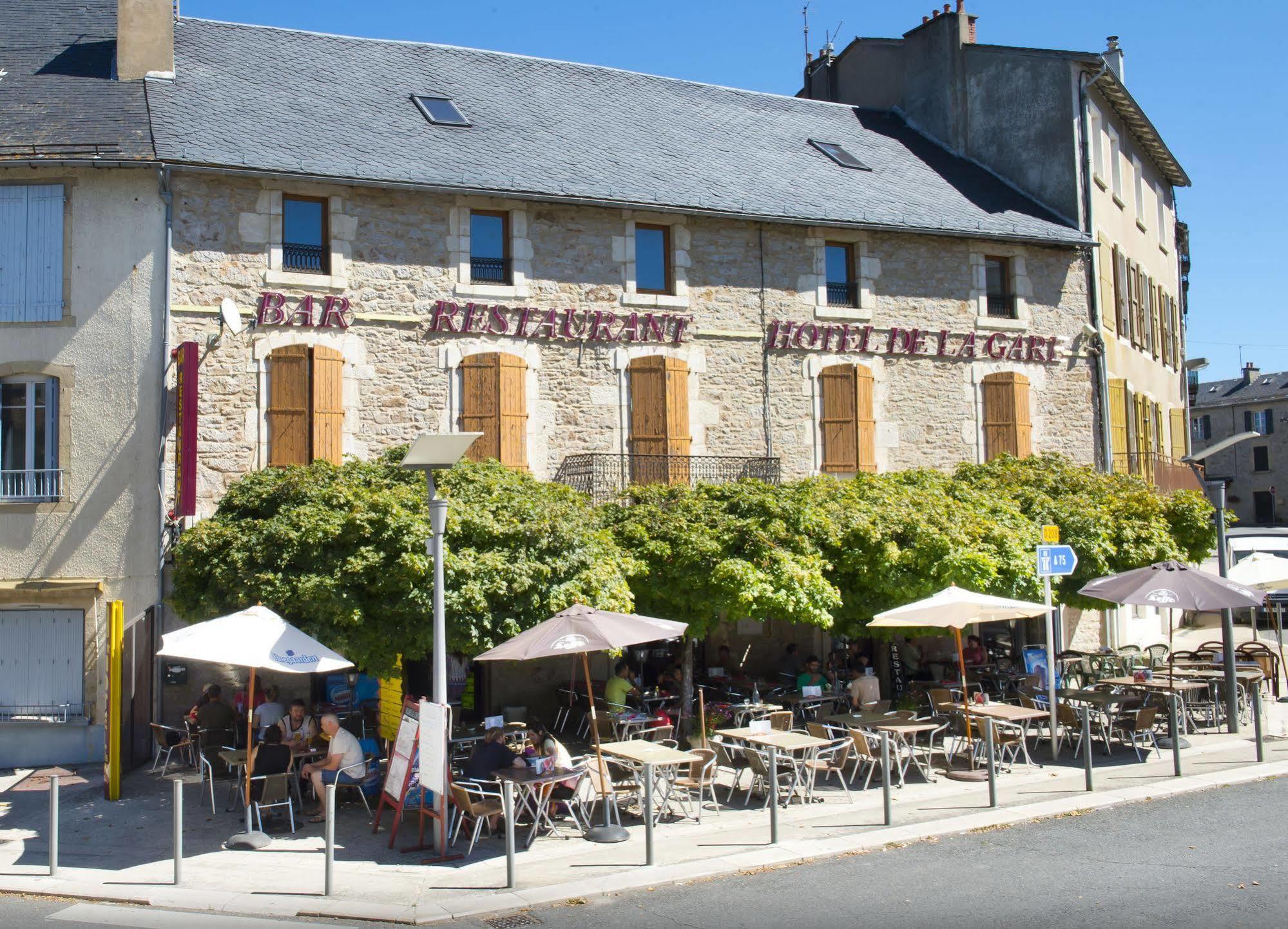 Hotel De La Gare Severac-d'Aveyron Exterior foto